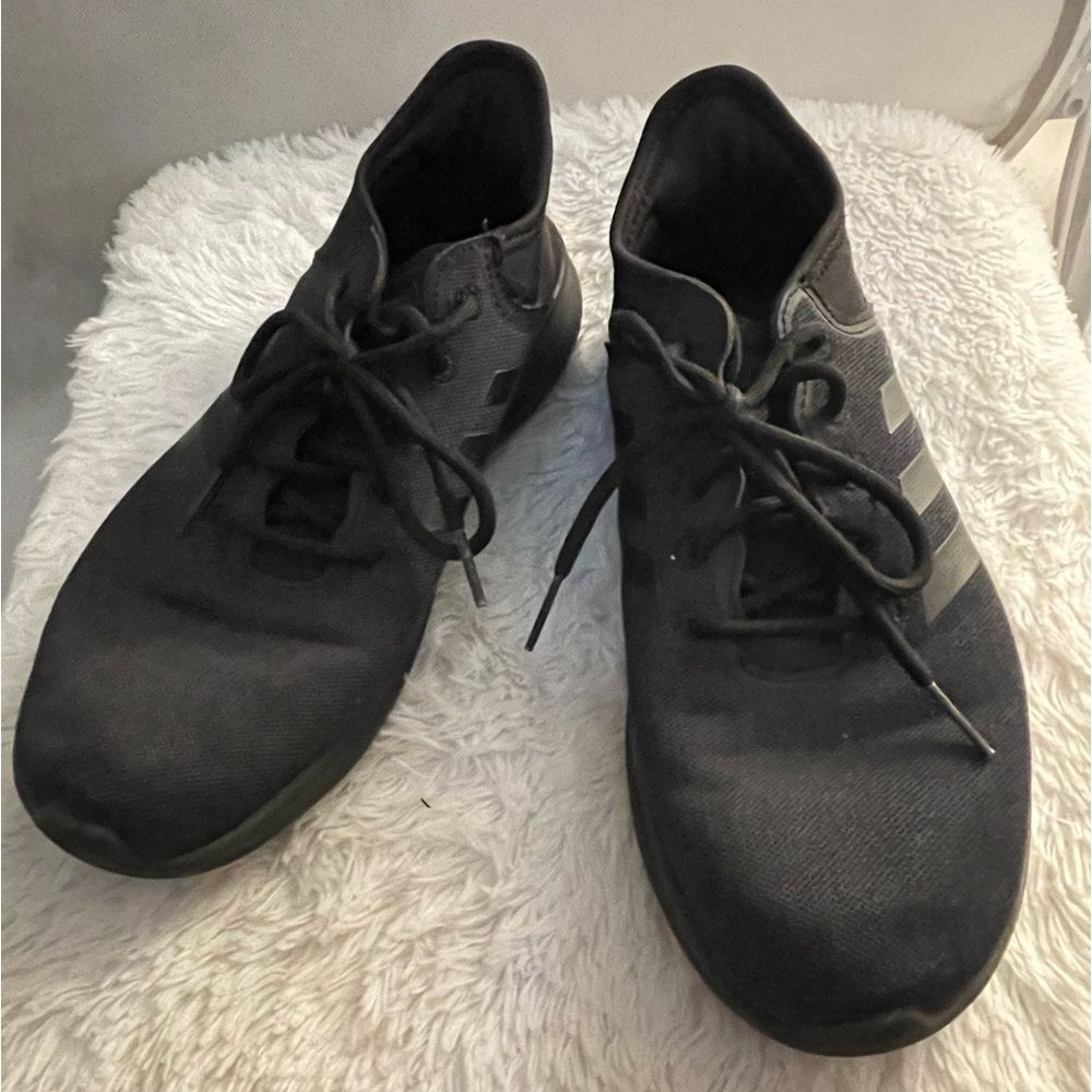 Adidas Cloadfoam black sneakers - W 9